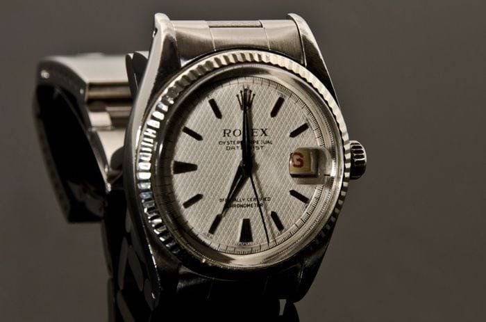 rolex datejust red date