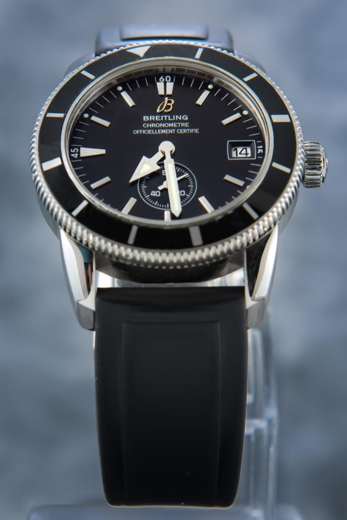 breitling superocean a37320