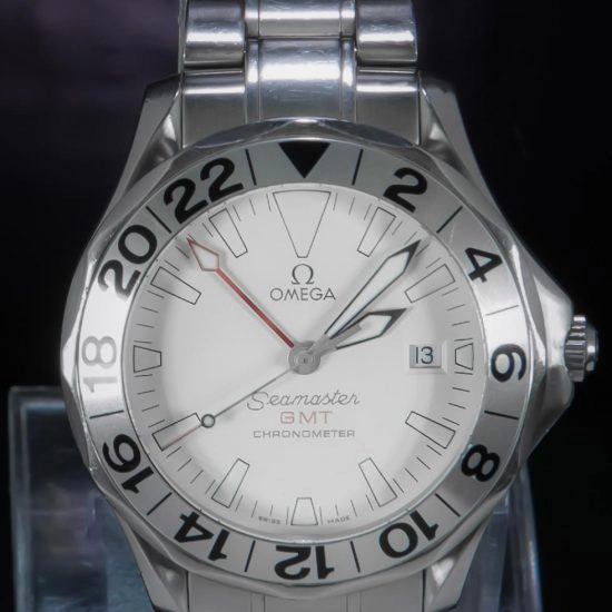 Omega Seamaster Diver 300 M 2538.20.00 24-Hours GMT