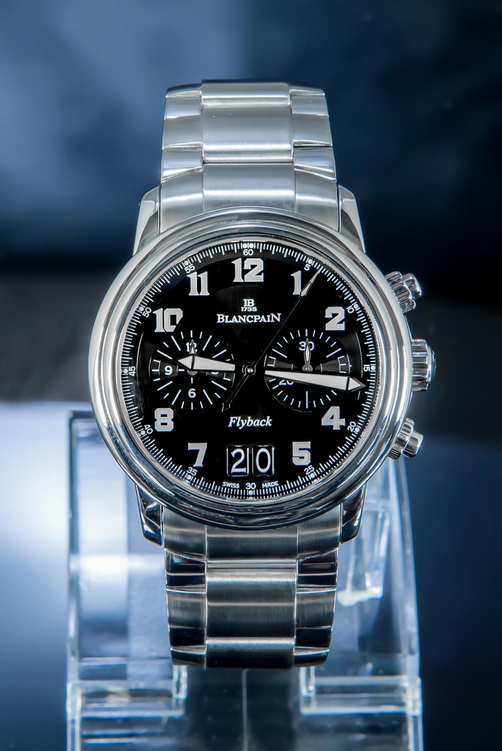 Blancpain Leman Flyback Chronograph Grande Date 40 MM - Caliber 69F8 Blancpain Leman Flyback Chronograph Grande Date 40 MM - Caliber 69F8