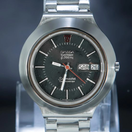 Omega Electronic Quartz T-Fork Ultra Rare Find Day & Date - F 300 HZ