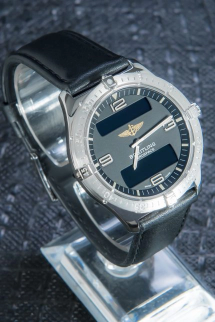 Breitling Aerospace J56062 left