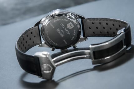 TAG Heuer Carrera CV2118 back