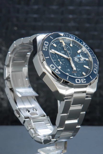 TAG Heuer Aquaracer 300M CAY211B.BA0927 left