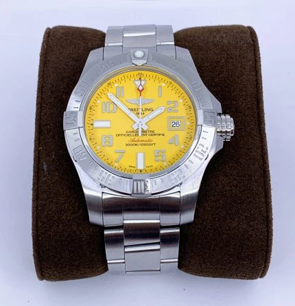 Breitling Avenger II Seawolf A1733110/I519