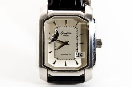 Glashütte Original Senator Karrée 39-43-05-04-04