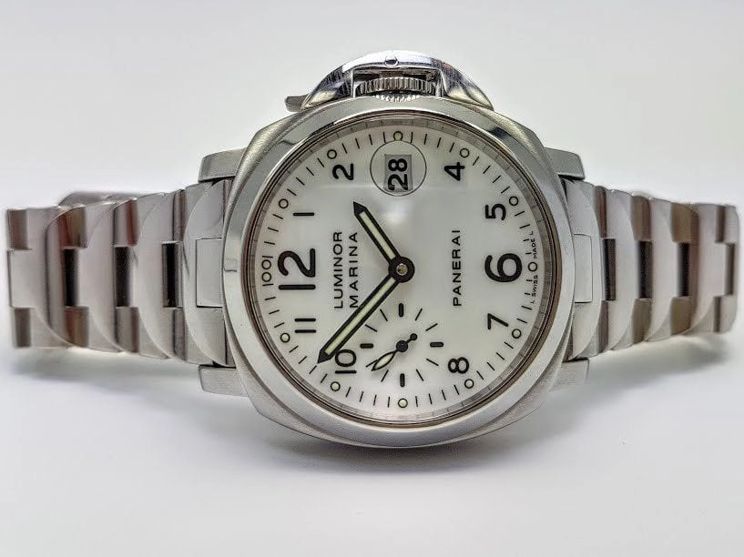 Panerai Luminor Marina Extra PAM Python Strap OP 6560 Pawndeluxe Exclusieve producten en rare collectebles