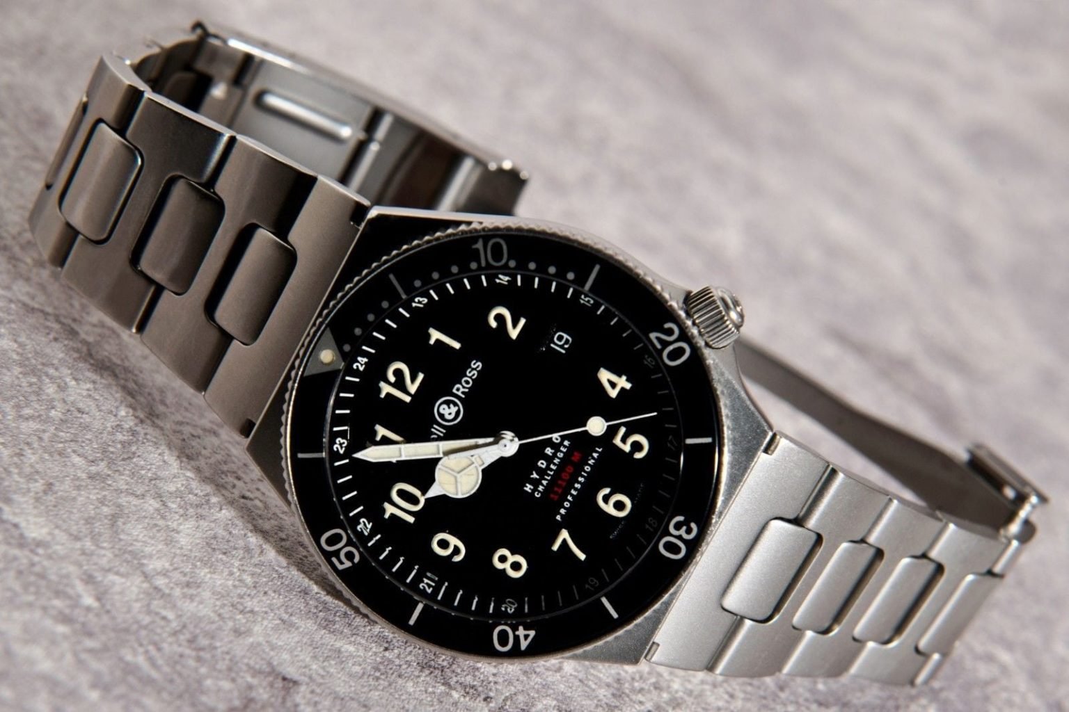 bell and ross hydromax