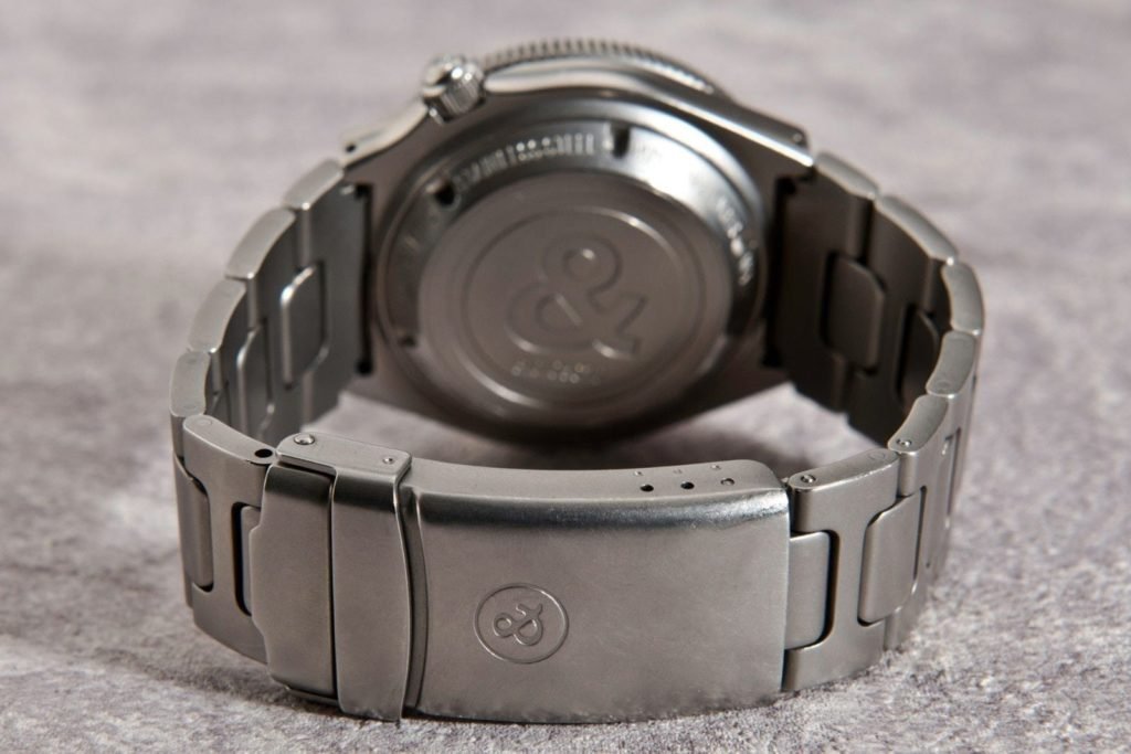 bell and ross hydromax