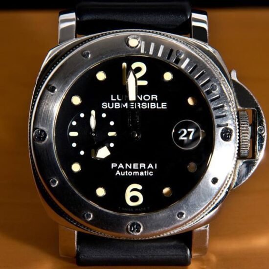 Panerai Luminor Submersive